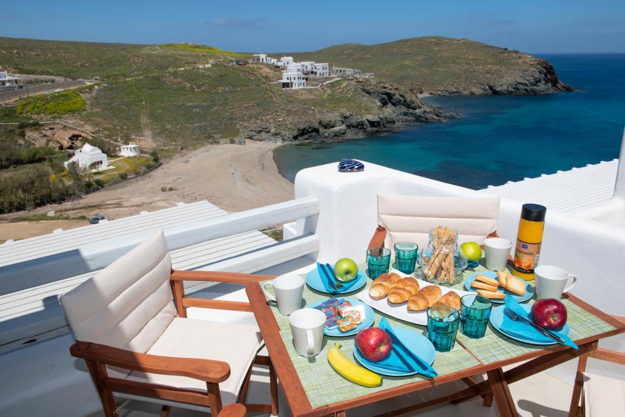 Superior Beachfront Apartment 1 With View To The Aegean Sea Panormos  Eksteriør billede